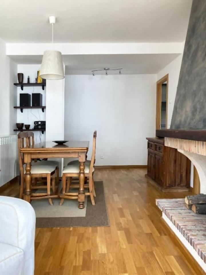 Apartamento Tarmanones Escarrilla Εξωτερικό φωτογραφία