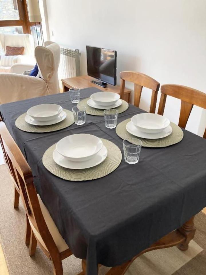 Apartamento Tarmanones Escarrilla Εξωτερικό φωτογραφία
