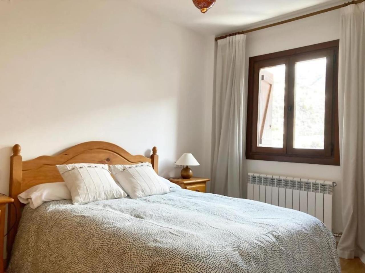 Apartamento Tarmanones Escarrilla Εξωτερικό φωτογραφία